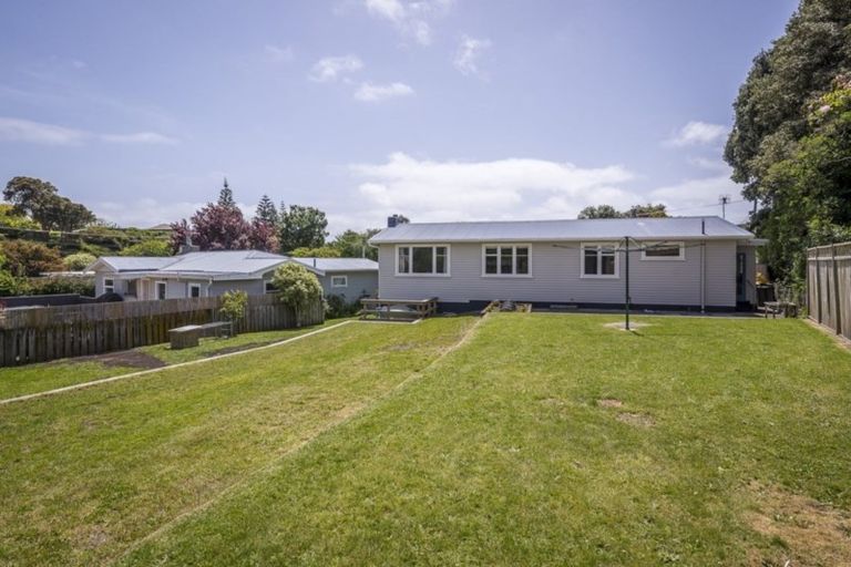 Photo of property in 8 Ngaio Road, Raumati Beach, Paraparaumu, 5032