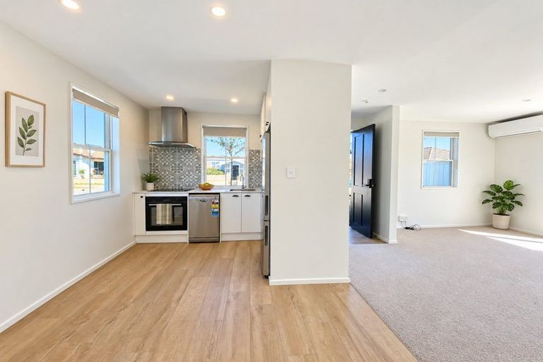 Photo of property in 1/33 Dickens Street, Addington, Christchurch, 8024