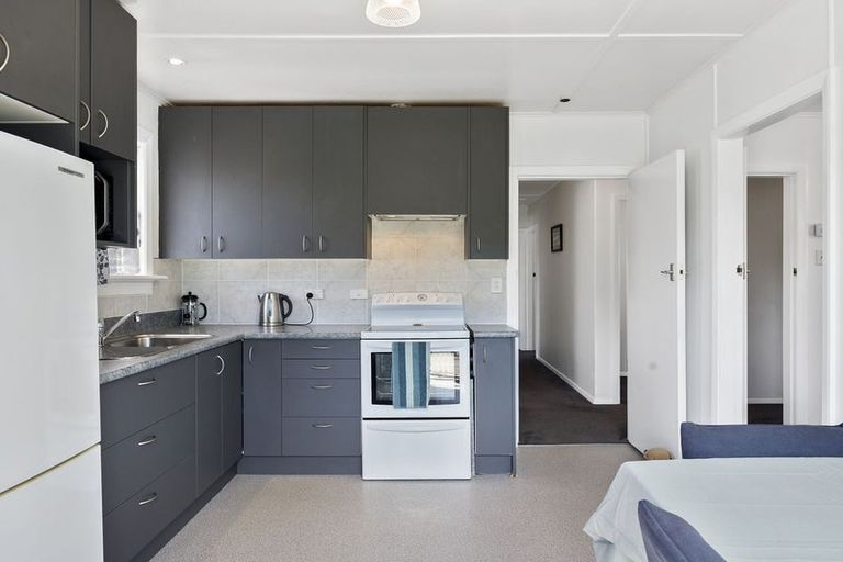 Photo of property in 90 Brockville Road, Glenross, Dunedin, 9011