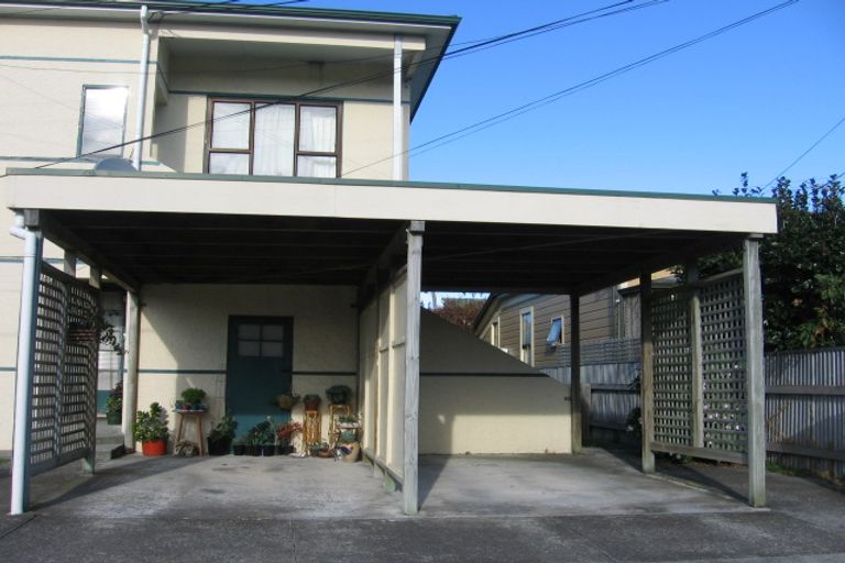 Photo of property in 2/56 Bristol Square, Hutt Central, Lower Hutt, 5010