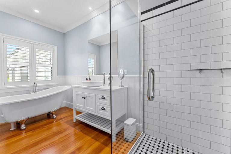 Photo of property in 30 Awatiro Drive, Kaukapakapa, 0871