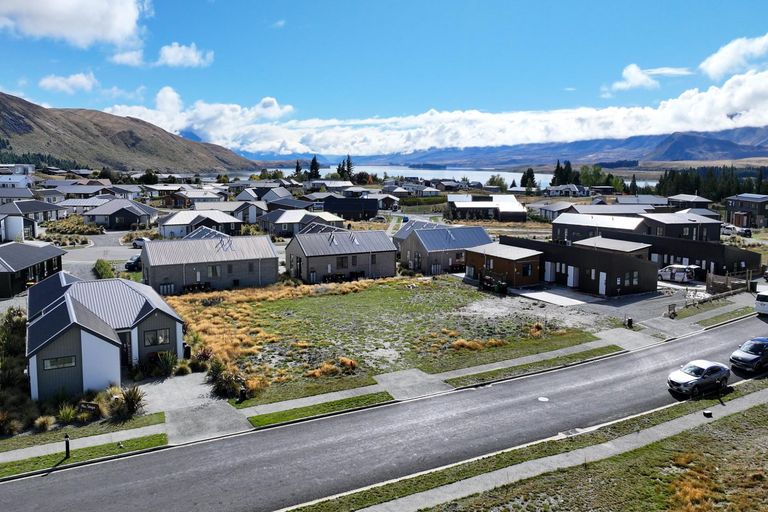 Photo of property in 7 Coulson Lane, Lake Tekapo, 7999