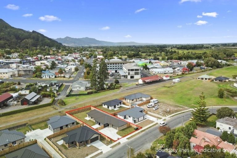 Photo of property in 13 Millar Street, Te Aroha, 3320