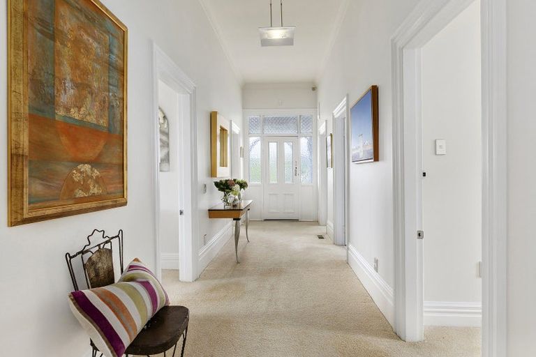 Photo of property in 20 Plunket Street, Kelburn, Wellington, 6012