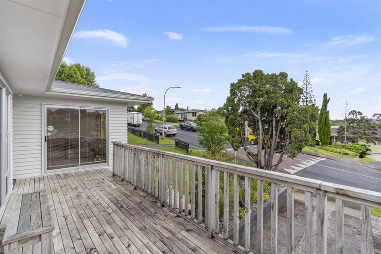 Photo of property in 16 Juniper Road, Sunnynook, Auckland, 0620