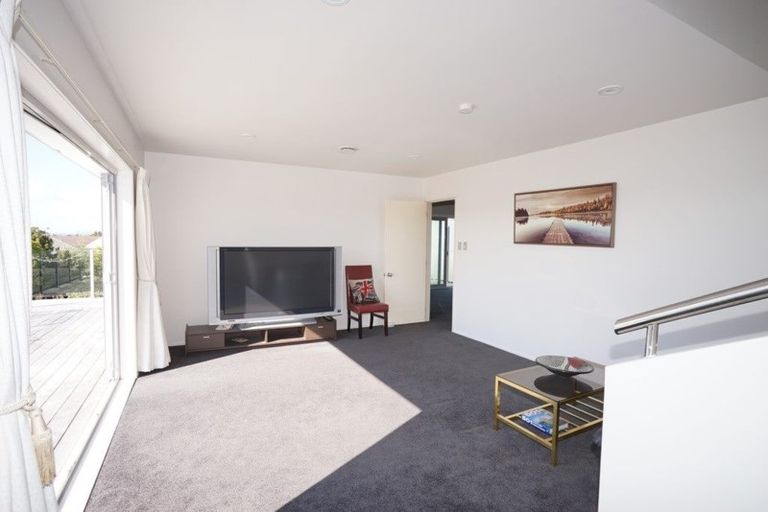 Photo of property in 80 Onetaunga Road, Chatswood, Auckland, 0626