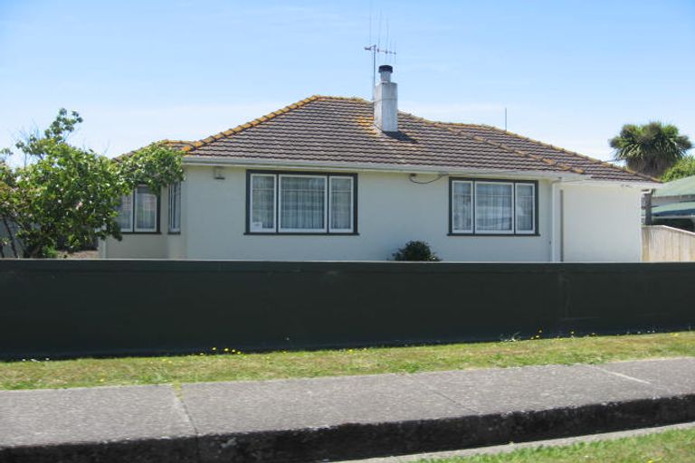 Photo of property in 1 Giesen Road, Feilding, 4702