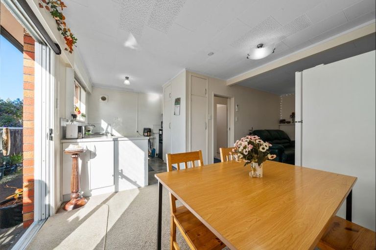 Photo of property in 28a Clemow Road, Fitzroy, New Plymouth, 4312