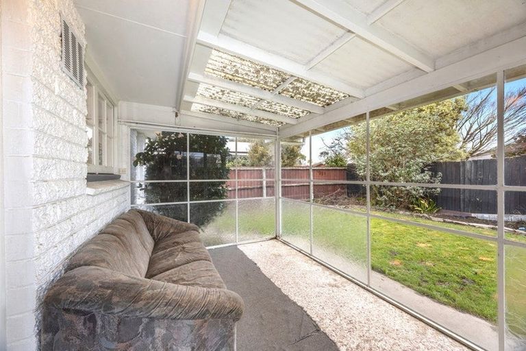Photo of property in 281 Avonhead Road, Avonhead, Christchurch, 8042