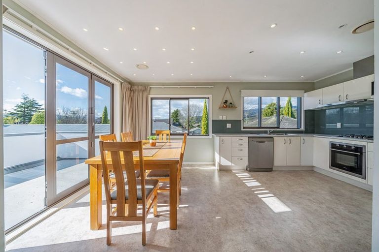 Photo of property in 42a Hudson Avenue, Ebdentown, Upper Hutt, 5018