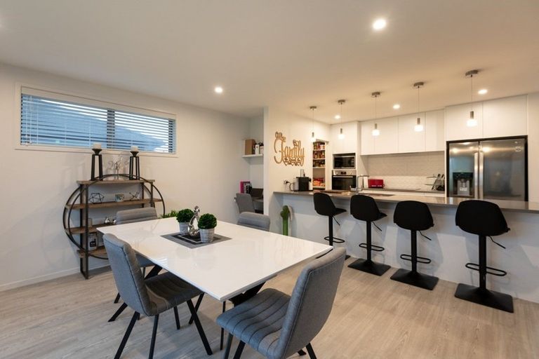 Photo of property in 115 Awataha Crescent, Pyes Pa, Tauranga, 3110