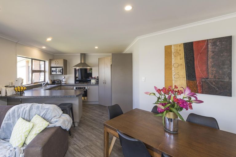 Photo of property in 62 Branigan Parade, Kelvin Grove, Palmerston North, 4414