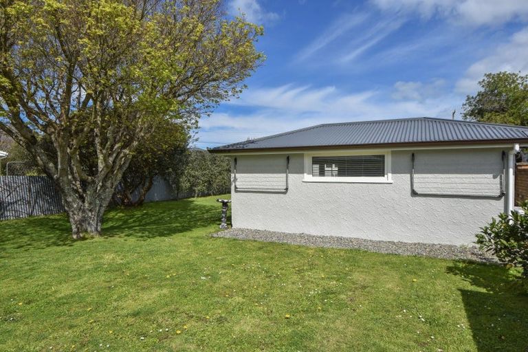 Photo of property in 69 Nelson Crescent, Carterton, 5713