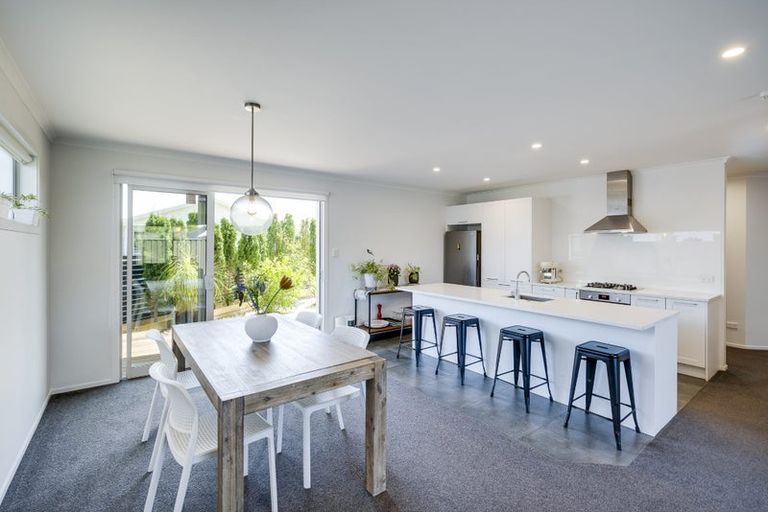 Photo of property in 82 Hunter Drive, Awatoto, Napier, 4110