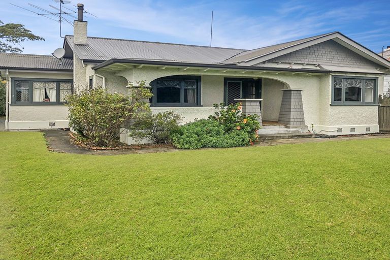 Photo of property in 137 Harris Street, Inner Kaiti, Gisborne, 4010
