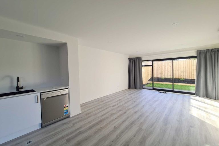 Photo of property in 39c York Street, Picton, 7220