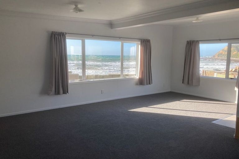 Photo of property in 1093 Makara Road, Makara Beach, Karori, 6972