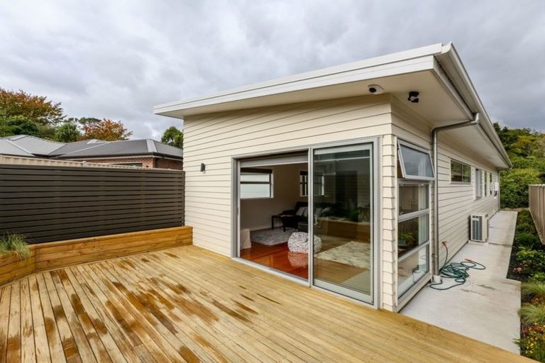 Photo of property in 6 Fern Lane, Whalers Gate, New Plymouth, 4310