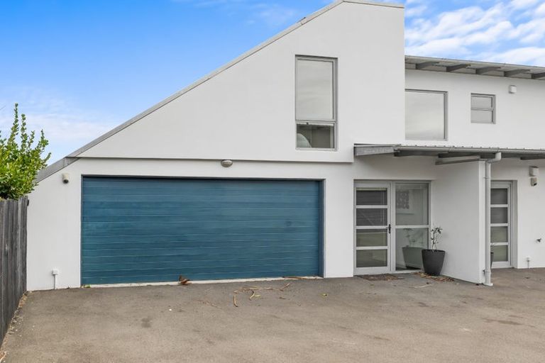 Photo of property in 140j Sherborne Street, St Albans, Christchurch, 8014