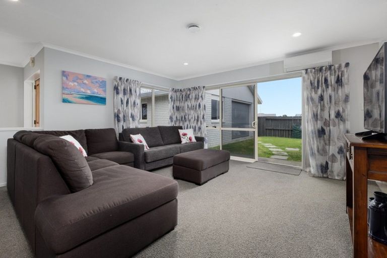 Photo of property in 781 Grenada Street, Papamoa Beach, Papamoa, 3118