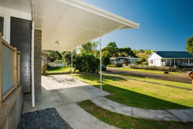 Photo of property in 4 Einstein Street, Outer Kaiti, Gisborne, 4010