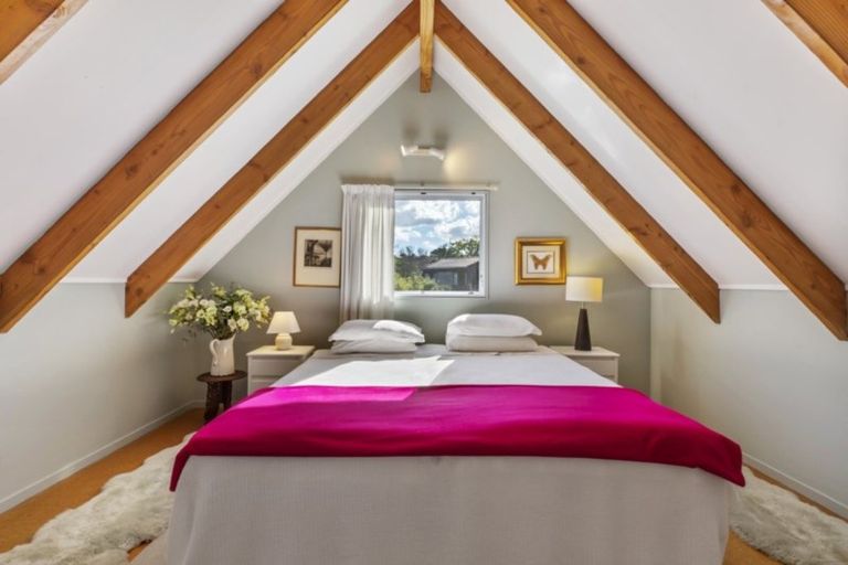 Photo of property in 1/105 Glendale Road, Glen Eden, Auckland, 0602