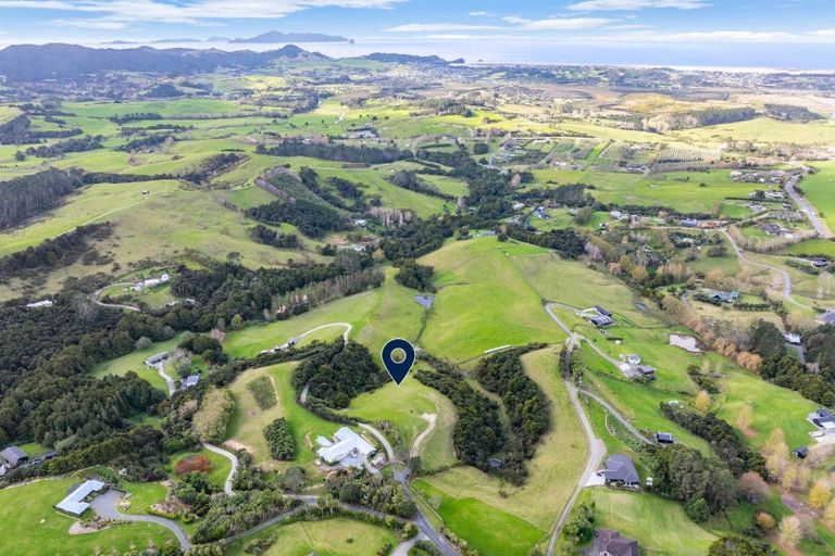 Photo of property in 10 Rua Road, Mangawhai, 0573