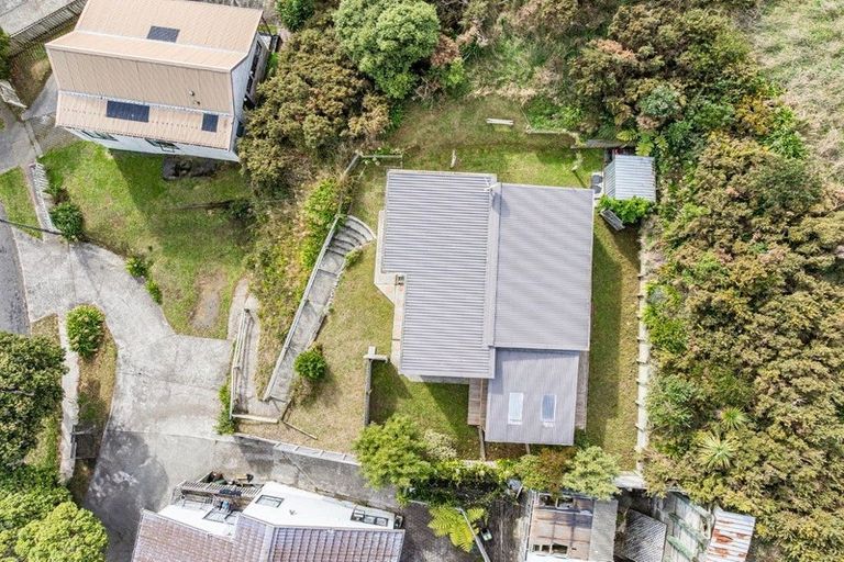 Photo of property in 12 Owhiti Street, Titahi Bay, Porirua, 5022