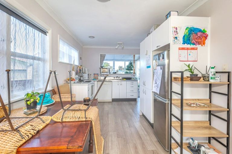 Photo of property in 41 Read Street, Levin, 5510