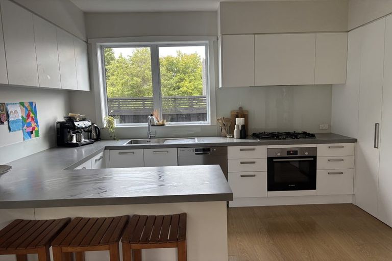 Photo of property in 26 Perry Street, Papanui, Christchurch, 8053