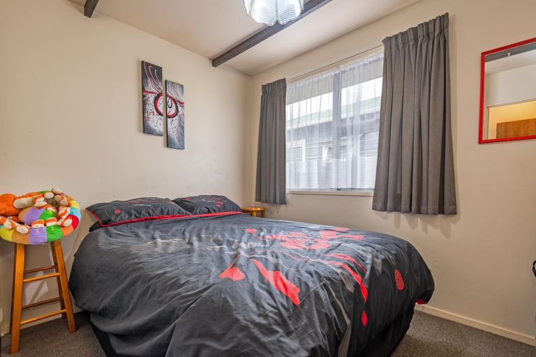 Photo of property in 9 Brightwater Terrace, Terrace End, Palmerston North, 4410