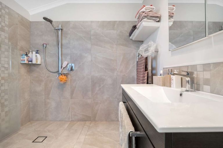 Photo of property in 35 Benner Drive, Ngatea, 3503