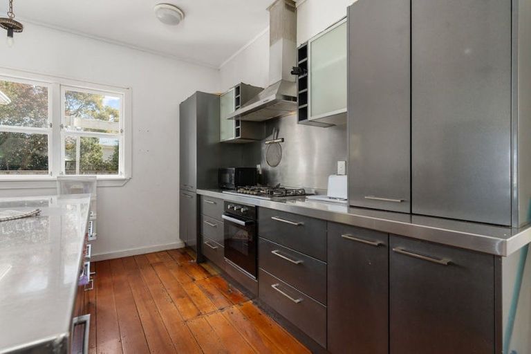 Photo of property in 63 Park Road, Carterton, 5713