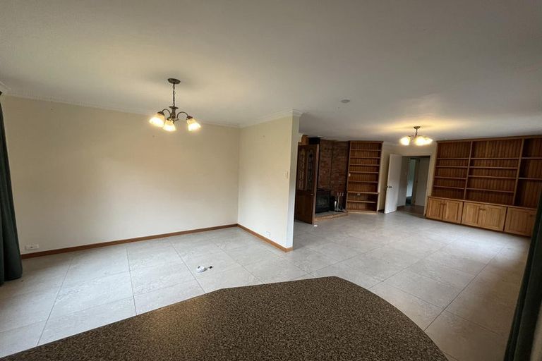 Photo of property in 250 Johns Road, Northwood, Christchurch, 8051