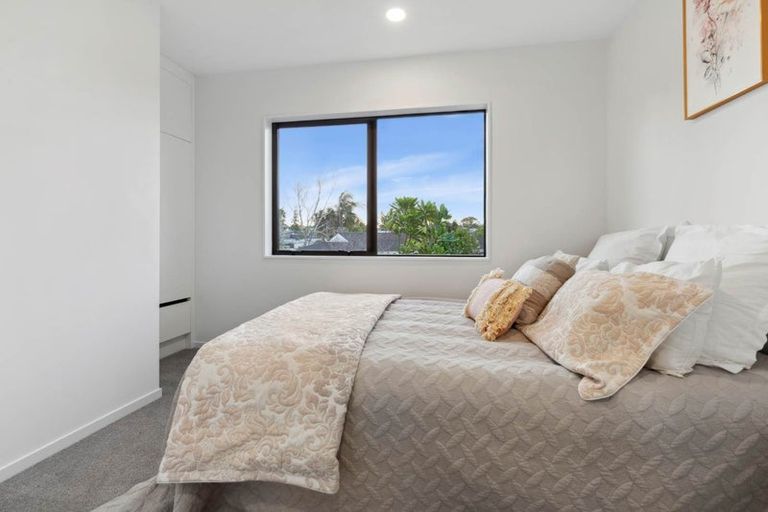 Photo of property in 7 Wilbur Place, Pakuranga Heights, Auckland, 2010