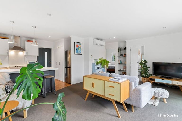 Photo of property in 15a John Street, Birkenhead, Auckland, 0626