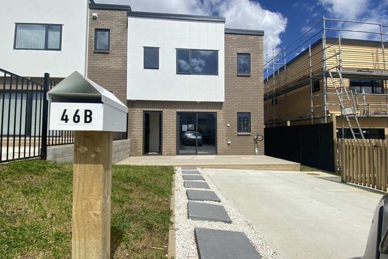 Photo of property in 46b Crestview Rise, Papakura, 2110