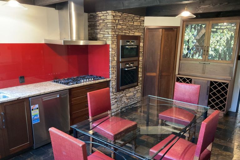 Photo of property in 2 Mcdougall Avenue, St Albans, Christchurch, 8014