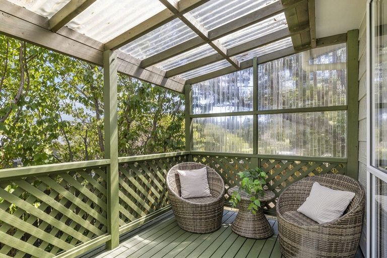 Photo of property in 21a Omapere Street, Whitby, Porirua, 5024