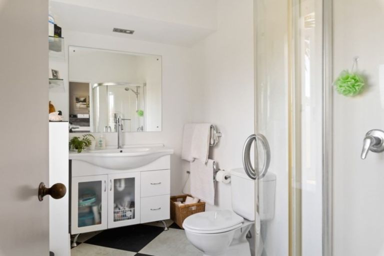 Photo of property in 20 Denehurst Drive, Waimauku, 0812