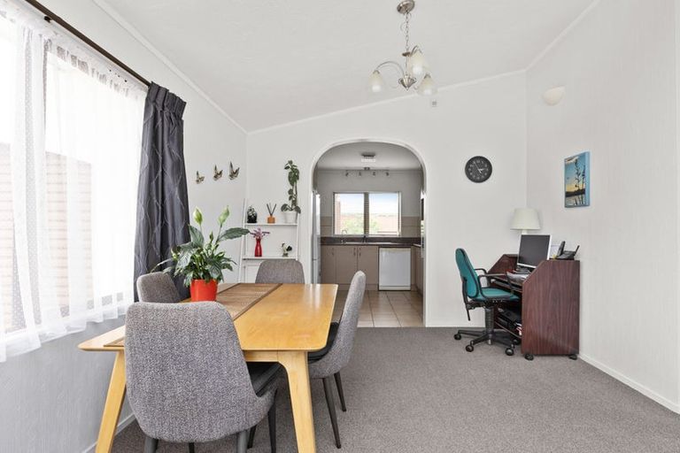 Photo of property in 8b Banff Place, Tamatea, Napier, 4112