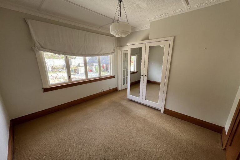 Photo of property in 100 Hataitai Road, Hataitai, Wellington, 6021