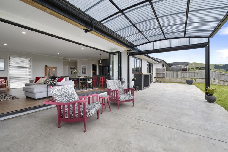 Photo of property in 32 Varsity Heights, Fitzherbert, Palmerston North, 4410