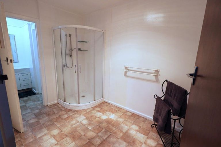 Photo of property in 38 London Street, Eltham, 4322