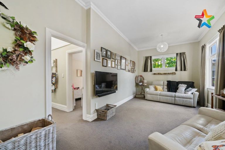 Photo of property in 2a Pharazyn Street, Melling, Lower Hutt, 5010