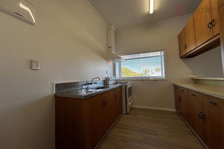 Photo of property in 1054 Colombo Street, St Albans, Christchurch, 8014