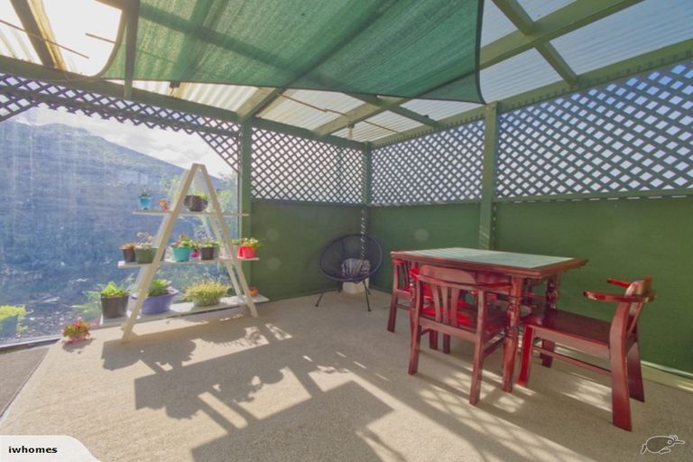 Photo of property in 20 Jayne Place, Torbay, Auckland, 0630