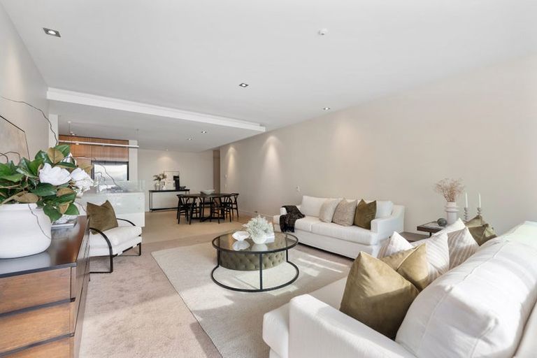 Photo of property in 15/258 Hurstmere Road, Takapuna, Auckland, 0622