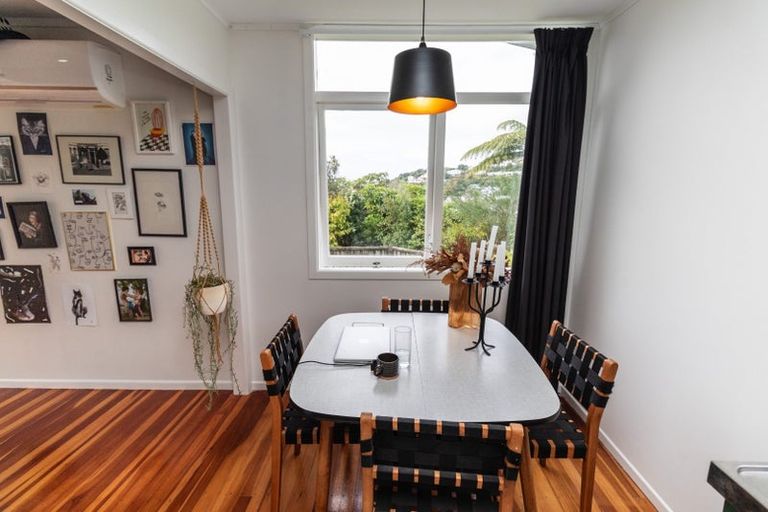 Photo of property in 9 Berrymead Way, Karori, Wellington, 6012