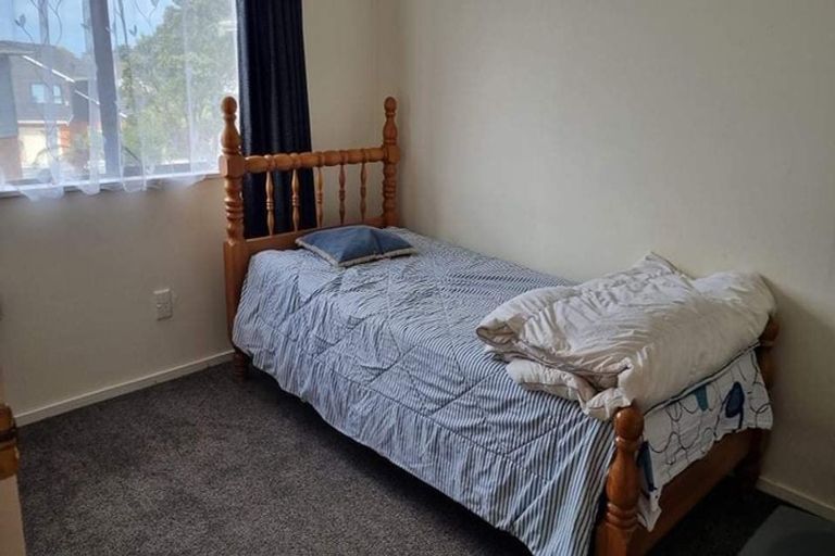 Photo of property in 6 Flinders Place, Johnsonville, Wellington, 6037